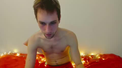 Snapshot of savak_hottie chatting on 01/11/25, 01:27 Savak Laakem online show from 01/11/25, 01:27