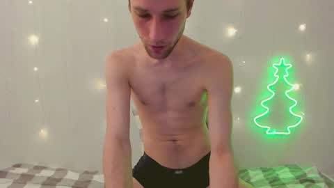 Snapshot of savak_hottie chatting on 01/19/25, 09:23 Savak Laakem online show from 01/19/25, 09:23