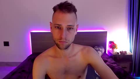 Snapshot of savak_hottie chatting on 11/09/25, 10:02 Savak Laakem online show from 11/09/25, 10:02