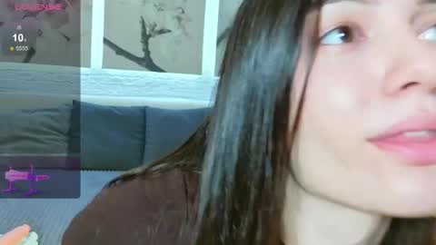 savannah_h online show from 06/03/26, 10:29