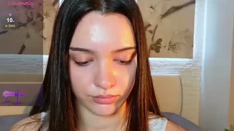 Snapshot of savannah_h chatting on 06/18/26, 08:02 savannah_h online show from 06/18/26, 08:02