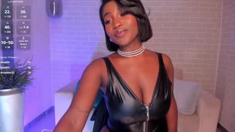 Snapshot of savannahstorm_ chatting on 02/13/25, 02:12 S a v a n n a h  online show from 02/13/25, 02:12