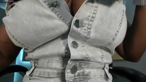 Snapshot of savannahstorm_ chatting on 09/23/25, 11:57 S a v a n n a h  online show from 09/23/25, 11:57