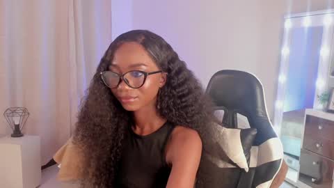 Snapshot of savannahwildee chatting on 01/13/25, 08:48 Savannahwildee online show from 01/13/25, 08:48