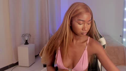 Snapshot of savannahwildee chatting on 01/16/25, 11:48 Savannahwildee online show from 01/16/25, 11:48