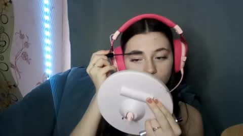 Snapshot of savannasotos chatting on 10/30/25, 03:13 Sophie online show from 10/30/25, 03:13