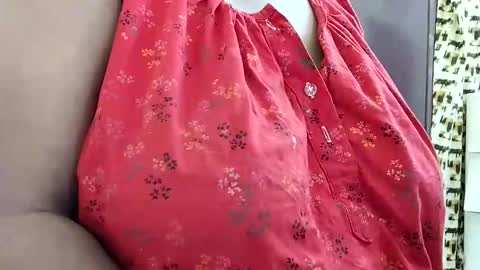 Anjali online show from 11/18/25, 05:23