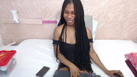 Snapshot of savory_pussy18 chatting on 02/05/25, 01:44 savory_pussy18 online show from 02/05/25, 01:44