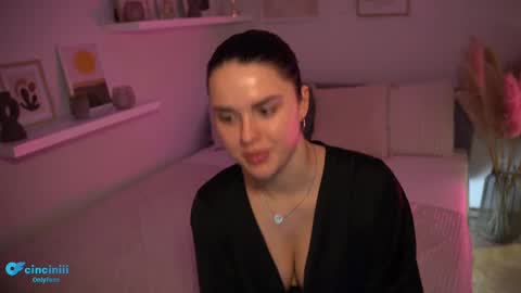 Snapshot of savvage_play chatting on 03/05/25, 07:27 Naomi online show from 03/05/25, 07:27