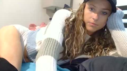 SavvySavage online show from 04/27/26, 07:01