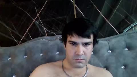 Snapshot of sawasdee04 chatting on 03/19/26, 08:29 petperson04 online show from 03/19/26, 08:29