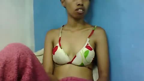 sayaah01 online show from 03/19/26, 07:12