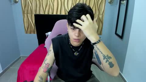 Snapshot of sayd_23 chatting on 01/25/25, 08:21 sayd_23 online show from 01/25/25, 08:21