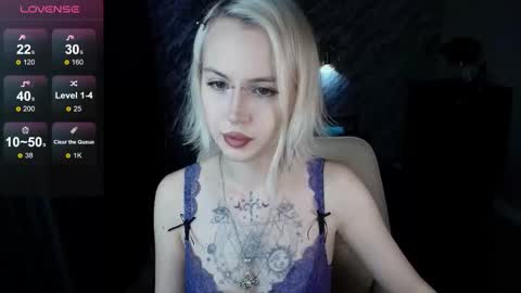 Anges online show from 11/13/25, 01:15