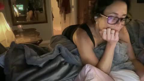 Good Girls Say Please...and Thank You online show from 12/27/24, 07:46