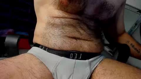 Snapshot of sbastone_muscle chatting on 02/17/25, 07:31 sebastian muscleman daddy the better latin lover online show from 02/17/25, 07:31