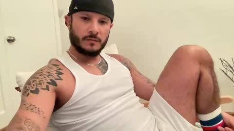 Snapshot of sbm84 chatting on 03/02/26, 10:44 sbm84 online show from 03/02/26, 10:44