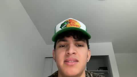 Snapshot of sbouchikh03 chatting on 01/09/26, 08:10 sbouchikh03 online show from 01/09/26, 08:10