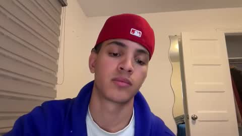 Snapshot of sbouchikh03 chatting on 02/13/26, 06:31 sbouchikh03 online show from 02/13/26, 06:31