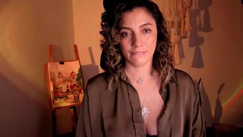 Snapshot of scalertt__steel_ chatting on 12/15/25, 03:38 Venus online show from 12/15/25, 03:38