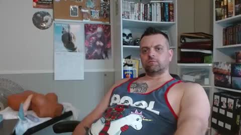 Snapshot of scarecrow2wm chatting on 02/14/25, 08:05 Kent Clark online show from 02/14/25, 08:05