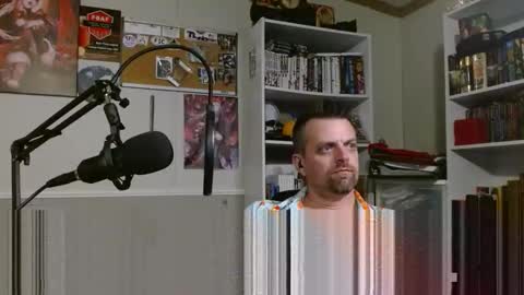 Snapshot of scarecrow2wm chatting on 11/02/25, 03:42 Kent Clark online show from 11/02/25, 03:42