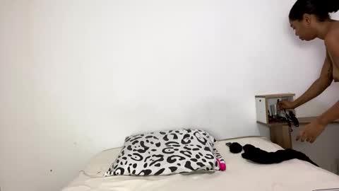 scarle222421 online show from 01/22/25, 01:10