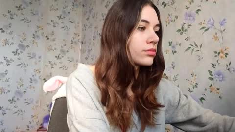 Kira online show from 11/02/25, 09:22