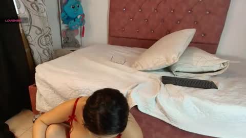 scarlet__rose_ online show from 07/14/26, 06:57