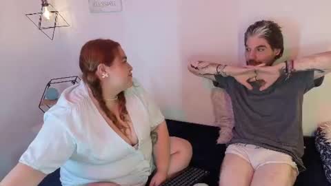 Snapshot of scarlet_and_dimitry chatting on 06/22/26, 03:25 Scarlet and Dimitry online show from 06/22/26, 03:25