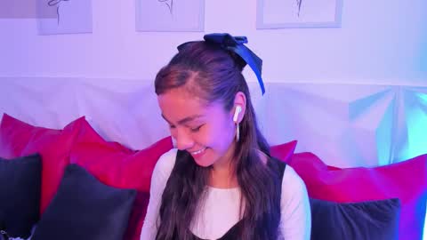 Scarlet online show from 03/19/26, 04:55