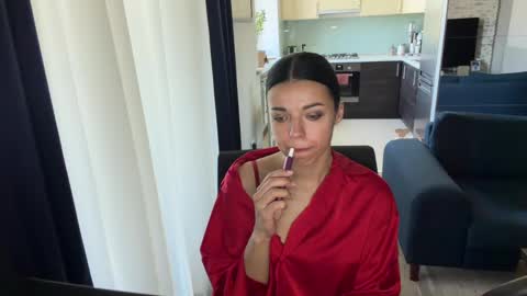 Sophie online show from 05/04/26, 07:04