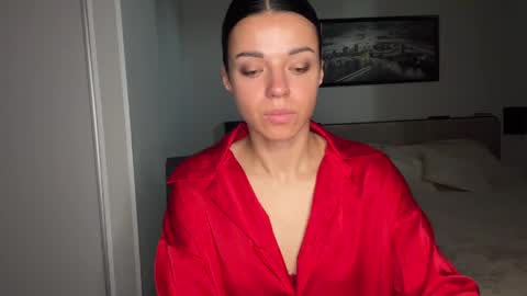 Sophie online show from 05/25/26, 07:03