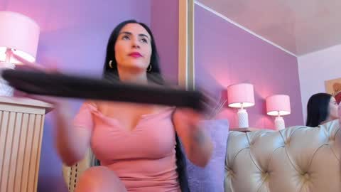 Scarlet Edwars online show from 01/29/25, 12:02