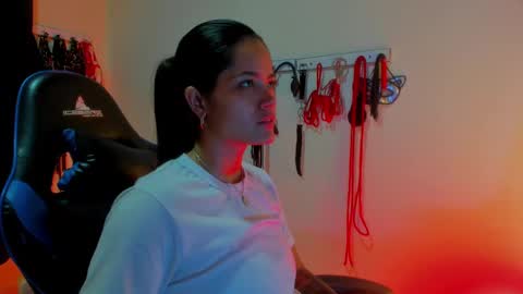 scarlet taylor kennedy online show from 10/29/25, 10:00