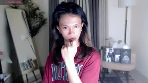 Scarlet online show from 06/21/26, 10:07