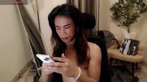Scarlet online show from 07/14/26, 10:21