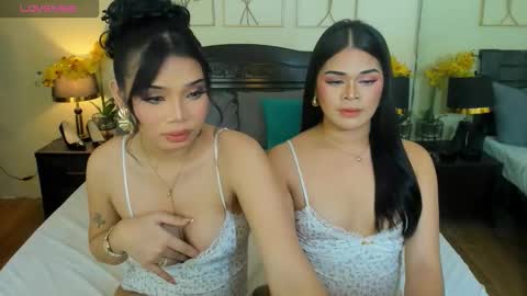 Snapshot of scarlet_snow_asian chatting on 09/27/25, 05:12 Scarlet online show from 09/27/25, 05:12