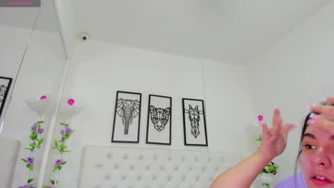 Isa online show from 12/31/24, 11:09