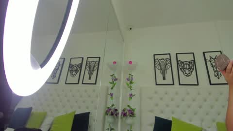 Isa online show from 01/09/25, 11:14