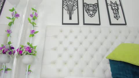 Isa online show from 01/09/25, 05:22