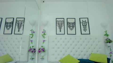 Isa online show from 01/17/25, 10:44