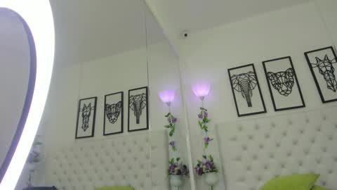 Isa online show from 01/21/25, 10:30