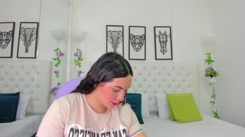 Isa online show from 01/27/25, 02:02