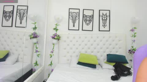 Isa online show from 02/07/25, 11:12