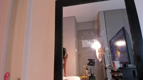 scarlet_vixen_ online show from 05/13/26, 05:32