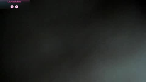 Snapshot of scarletbaker__ chatting on 05/28/26, 12:30 Scarlet online show from 05/28/26, 12:30