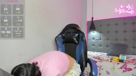 scarlet online show from 04/08/26, 03:06