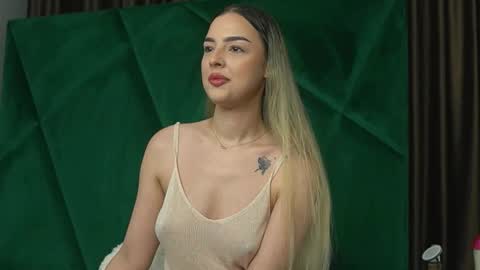 Scarlet online show from 11/23/25, 12:32