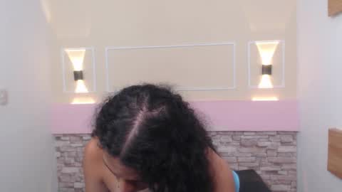 Scarlet Dream online show from 03/12/25, 02:20